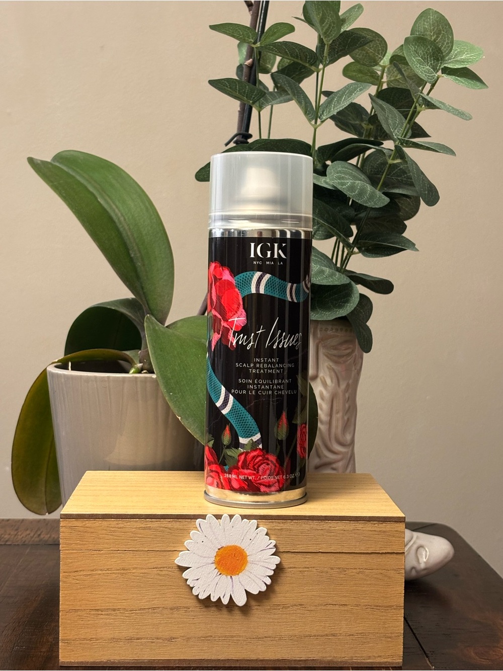 IGK First Issues Instant Scalp Rebalancing Treatment - Black/Red